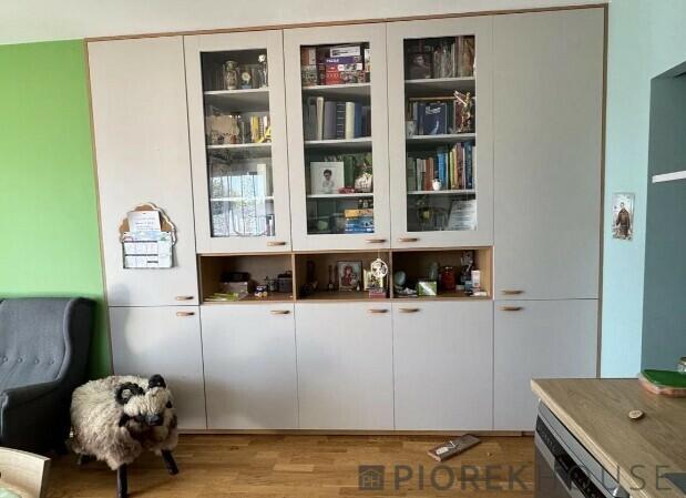 4-pokojowe mieszkanie w Rembertowie