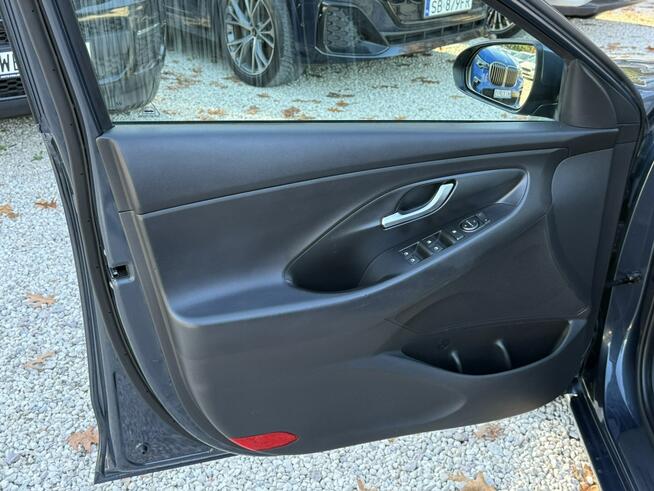 Hyundai i30 2021