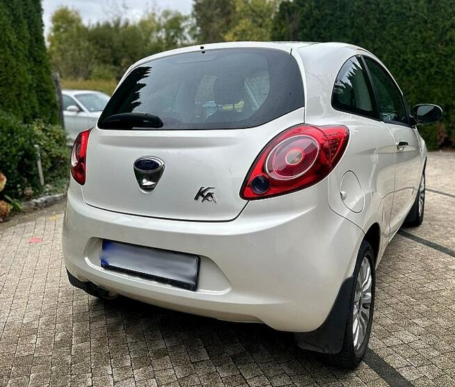Ford KA 2011