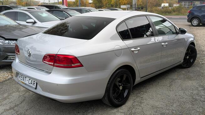 Volkswagen Passat 2011