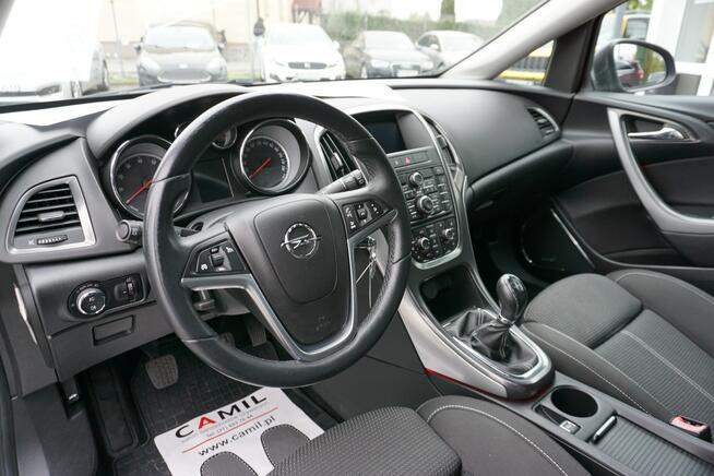 Opel Astra Sports Tourer zarejestrowany, ubezpieczony, turbo