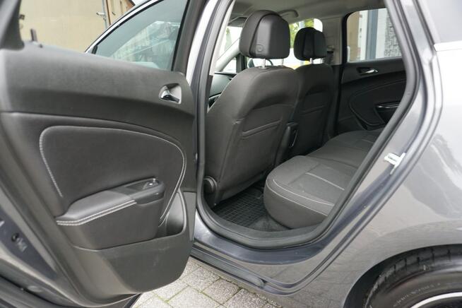 Opel Astra Sports Tourer zarejestrowany, ubezpieczony, turbo