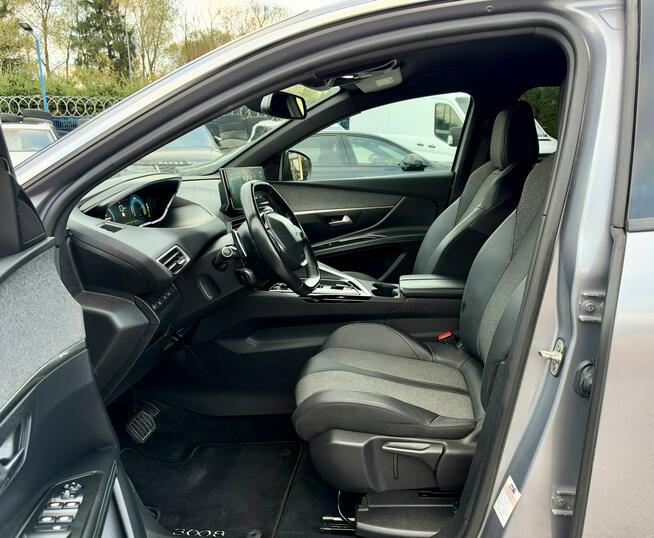 Peugeot 3008 2023