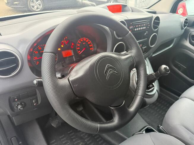 Citroen Berlingo 1.6HDi Lift 2017r Klimatyzacja 3-Osobowy Drzwi Boczne