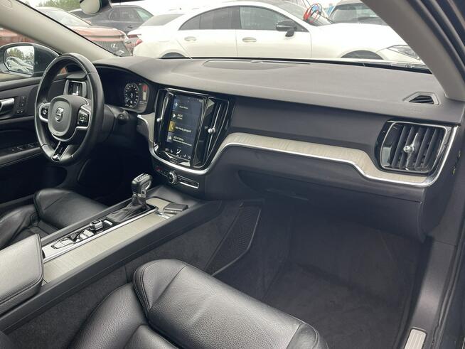 Volvo V60 2019