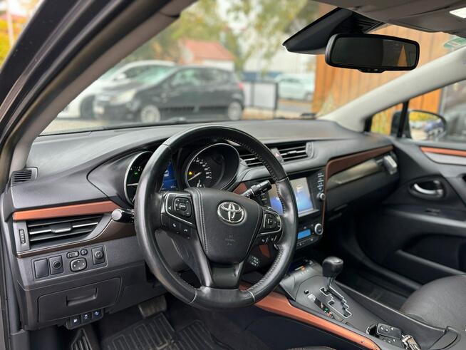 Toyota Avensis 2014