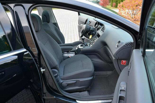 Peugeot 5008 Lift Panorama Head Up Duża Navi Kamera 2xParktr Distance Allert Alu17