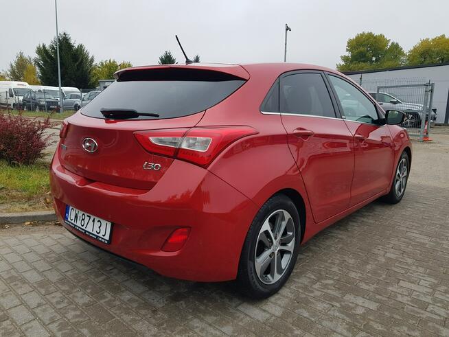 Hyundai i30 2016
