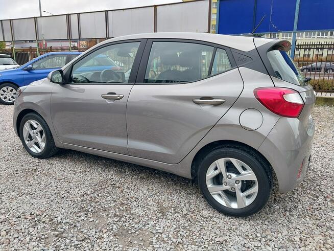 Hyundai i10 2021