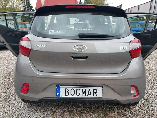 Hyundai i10 2021