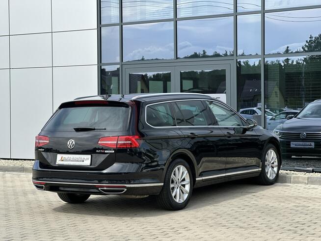 Volkswagen Passat Variant 2kpl.kół 1Ręka TopLED Łopatki Kamera El.klapa Asystenci Navi GWARANCJA