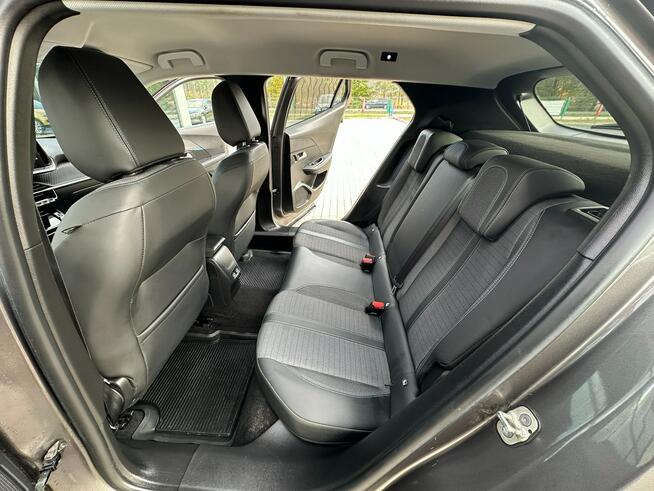 Peugeot 2008 2021