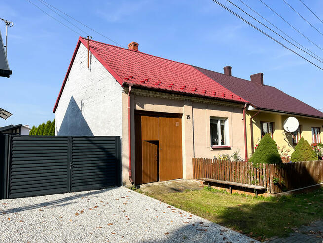 Dom parterowy 42m2, działka 800m2 – Gliniany