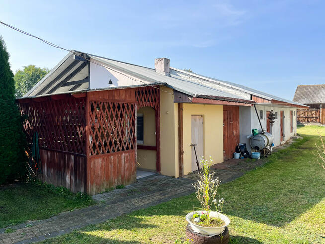 Dom parterowy 42m2, działka 800m2 – Gliniany