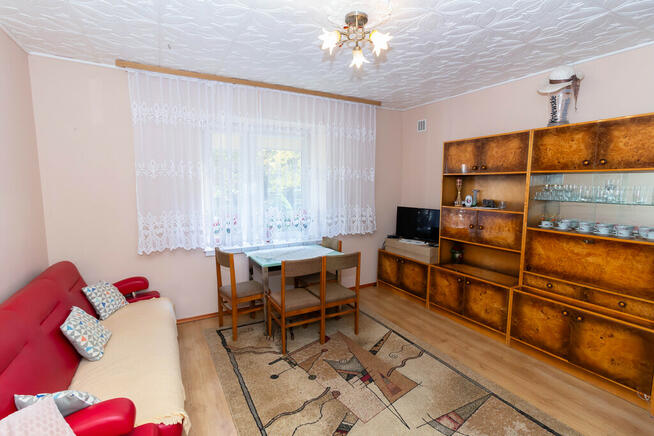 Dom parterowy 42m2, działka 800m2 – Gliniany