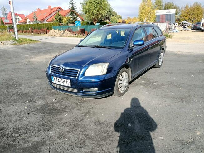 Toyota Avensis 2005