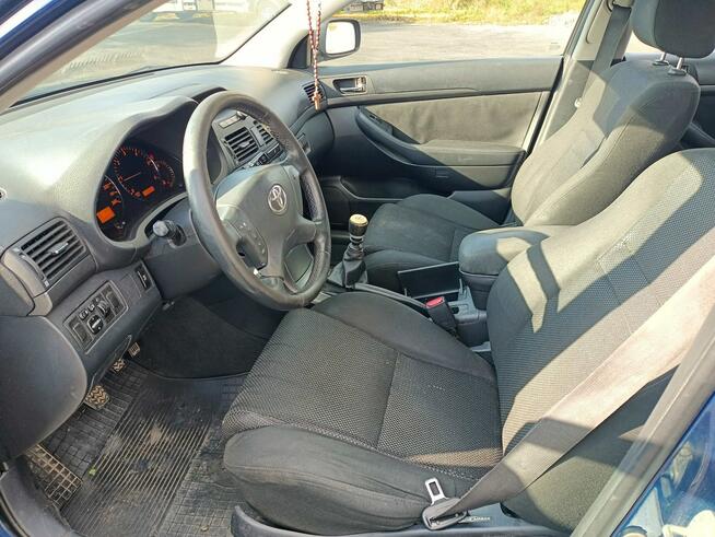 Toyota Avensis 2005