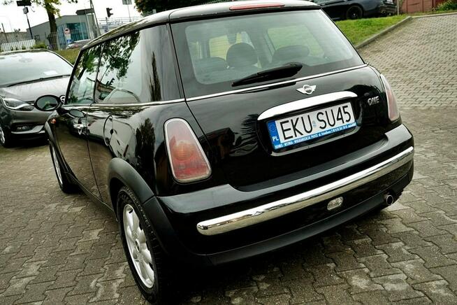MINI ONE 2003