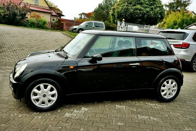 MINI ONE 2003