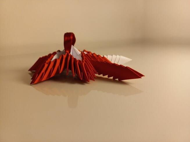 Kotyliony biało czerwone - ręczna robota -rękodzieło origami