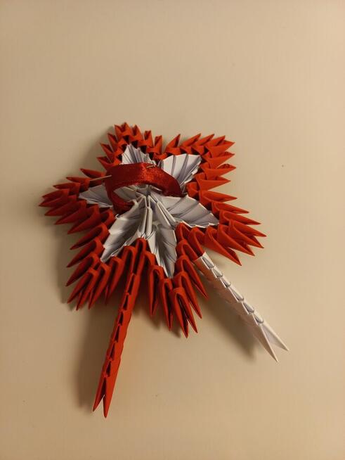 Kotyliony biało czerwone - ręczna robota -rękodzieło origami