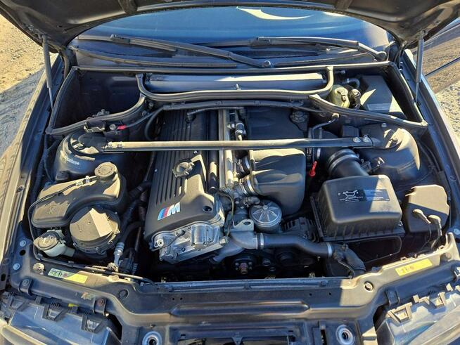 BMW M3 2003