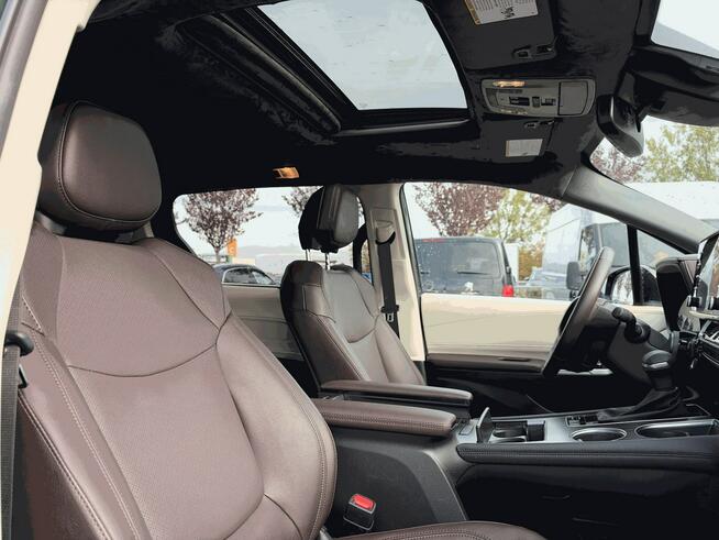 Toyota Sienna 2024