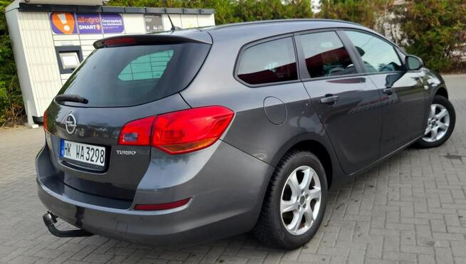 Opel Astra 2012