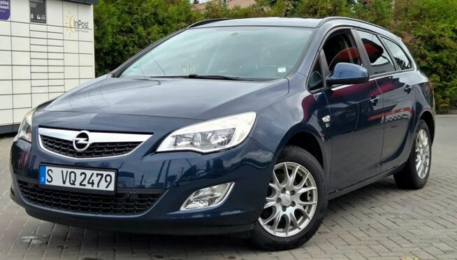 Opel Astra 2012