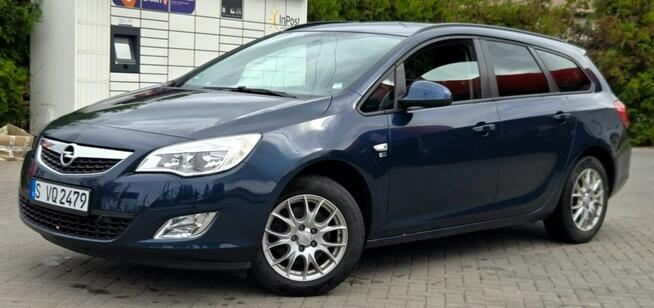 Opel Astra 2012