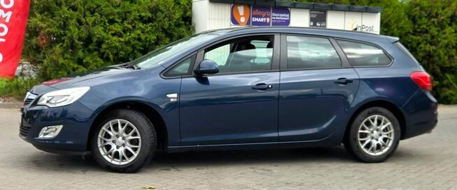 Opel Astra 2012