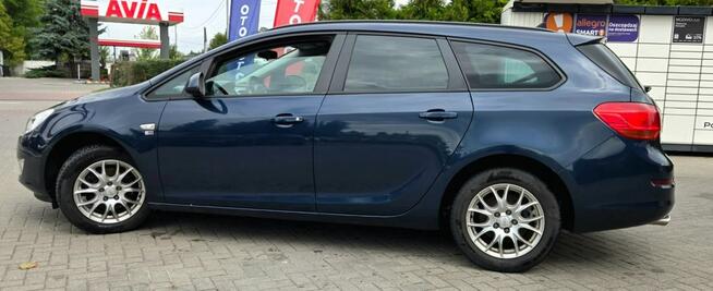 Opel Astra 2012