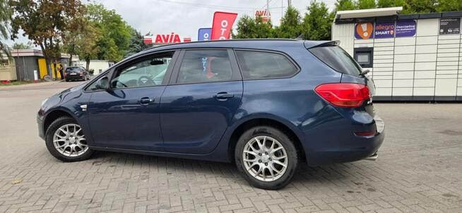 Opel Astra 2012