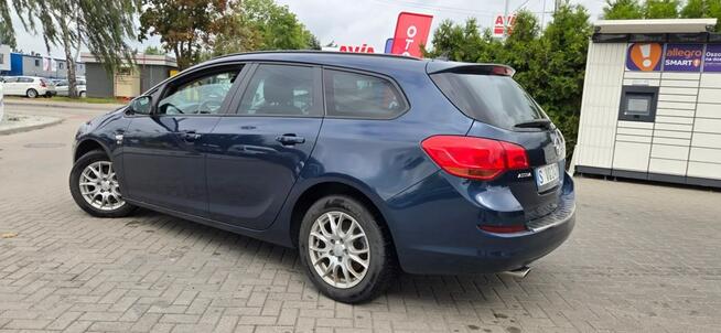 Opel Astra 2012