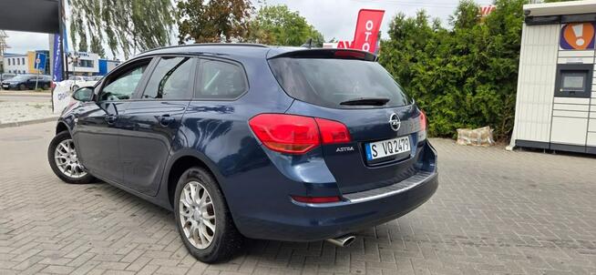 Opel Astra 2012