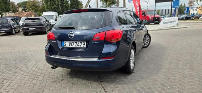 Opel Astra 2012
