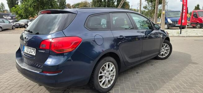 Opel Astra 2012