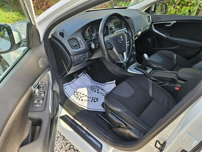 Volvo V40 100% Fabryczny Lakier* Kamera Cofania* Ładne i Zadbane
