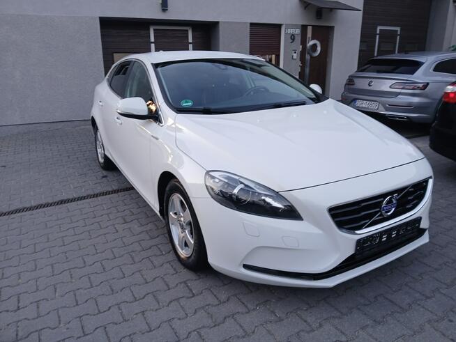 Volvo V40 2014