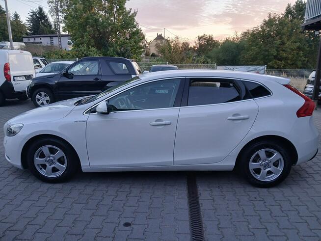Volvo V40 2014