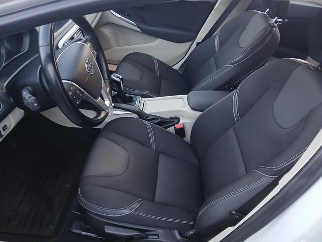 Volvo V40 2014