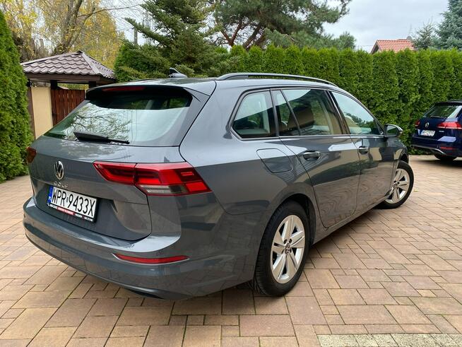 Volkswagen Golf 2021