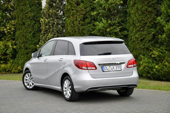Mercedes B 180 1.5CDI(109KM)*Led*Duża Navi*Welur*Chrom*I Wł*2xParkt*Alu16"ASO