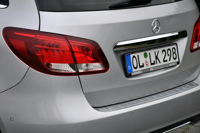Mercedes B 180 1.5CDI(109KM)*Led*Duża Navi*Welur*Chrom*I Wł*2xParkt*Alu16"ASO