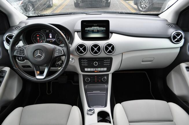 Mercedes-Benz B 180 122 KM Urban Style Automat 7G 85 tys km