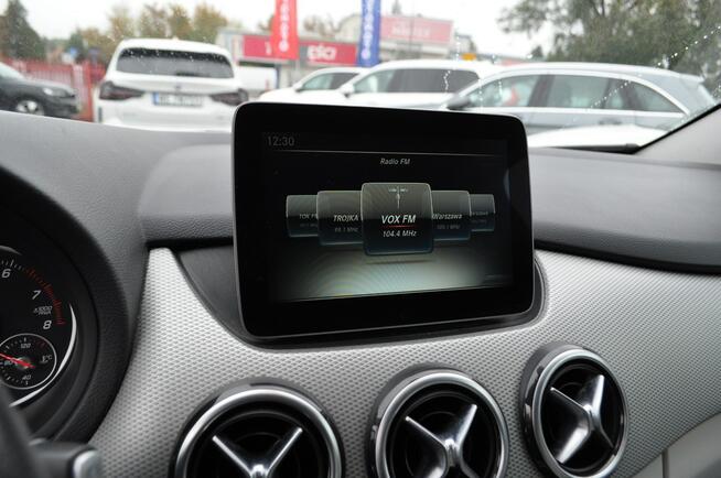 Mercedes-Benz B 180 122 KM Urban Style Automat 7G 85 tys km