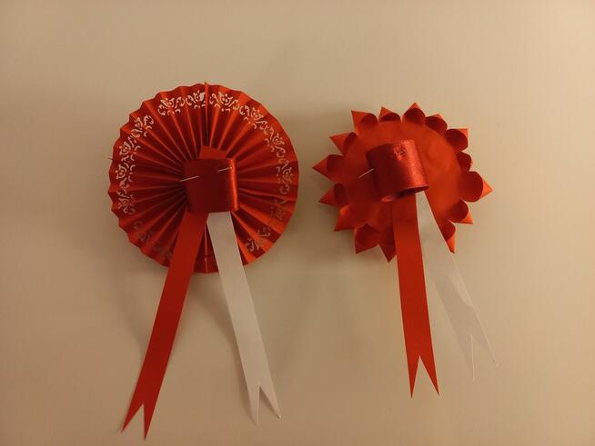 Kotyliony biało czerwone - ręczna robota -rękodzieło origami