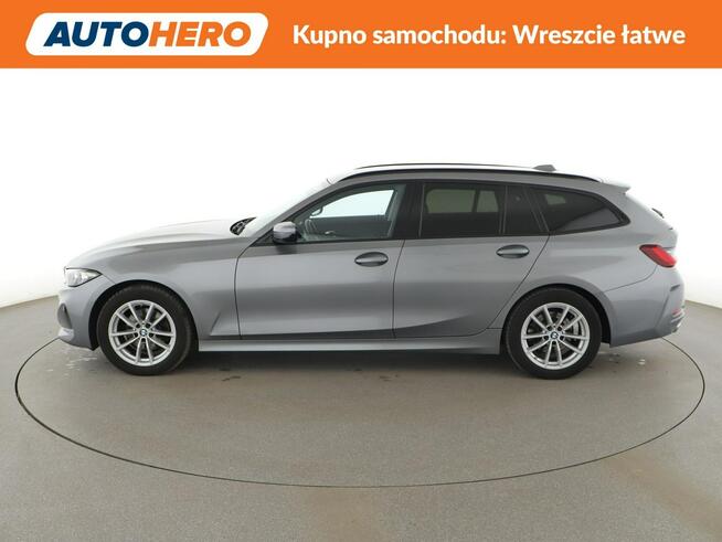 BMW 320 FV23% mHEV automat xDrive PDC navi grzane fotele ACC LED