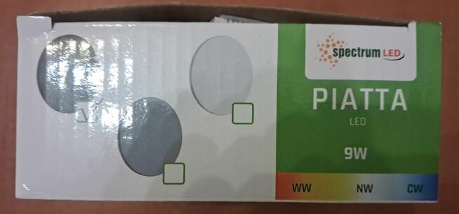 Kinkiety przewodowe oświetlenie budynku na zewnątrz