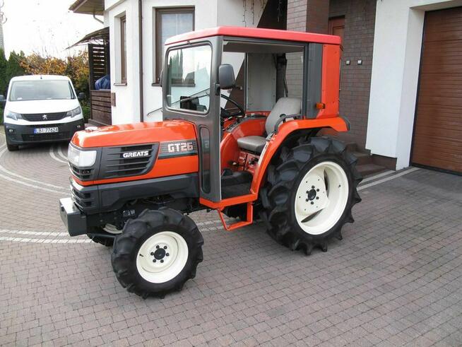 Mini Traktorek Kubota GT26 4X4 26KM Wspomaganie Mały Traktor